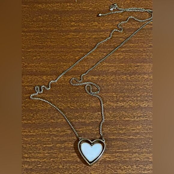 Lucky heart 2 toned flip necklace - Picture 4 of 5